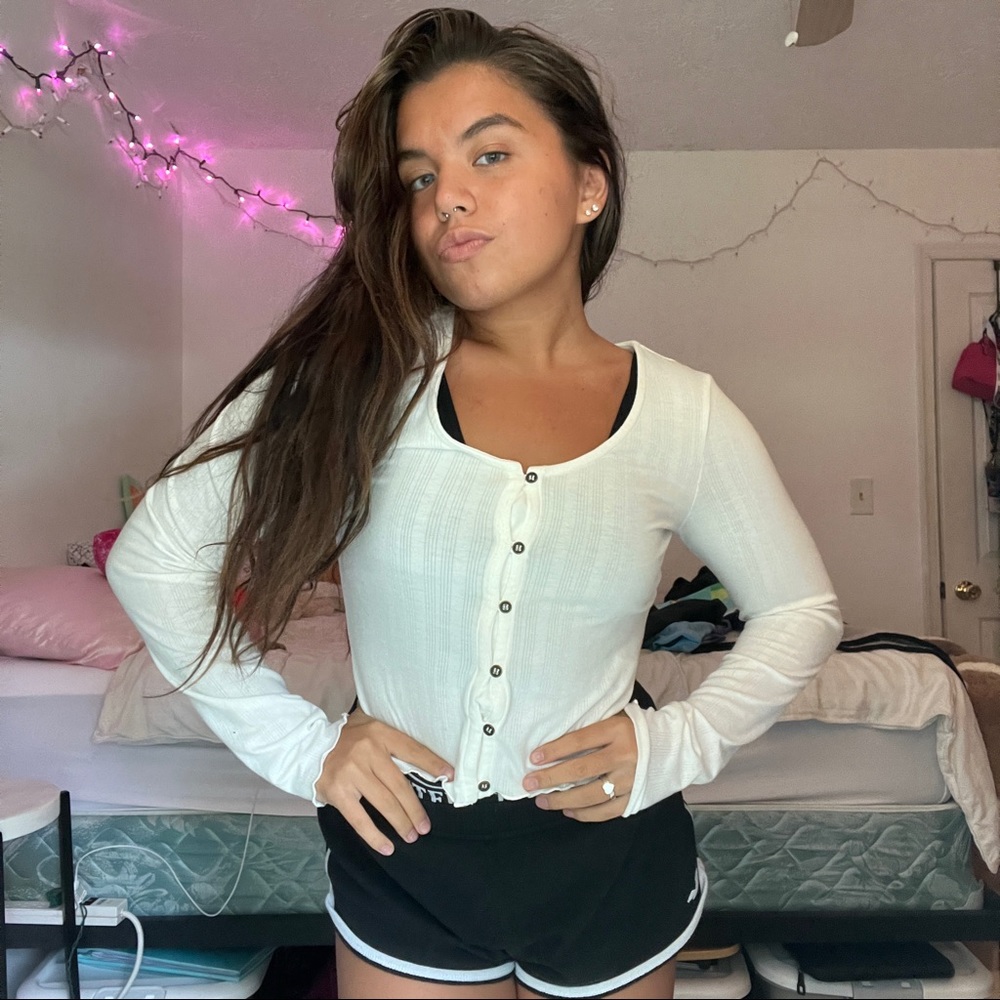 white long sleeve shirt
